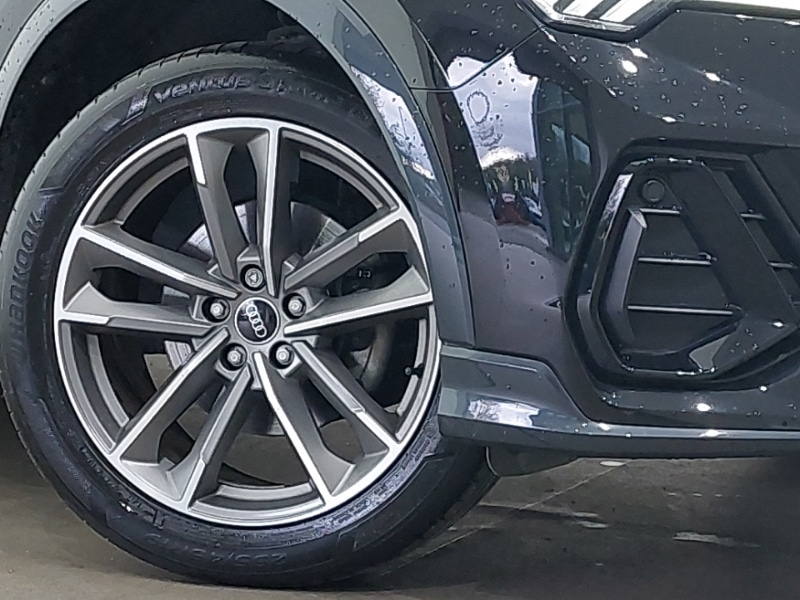 Used Audi Q3 2022 for sale - 77214669: Photo 9