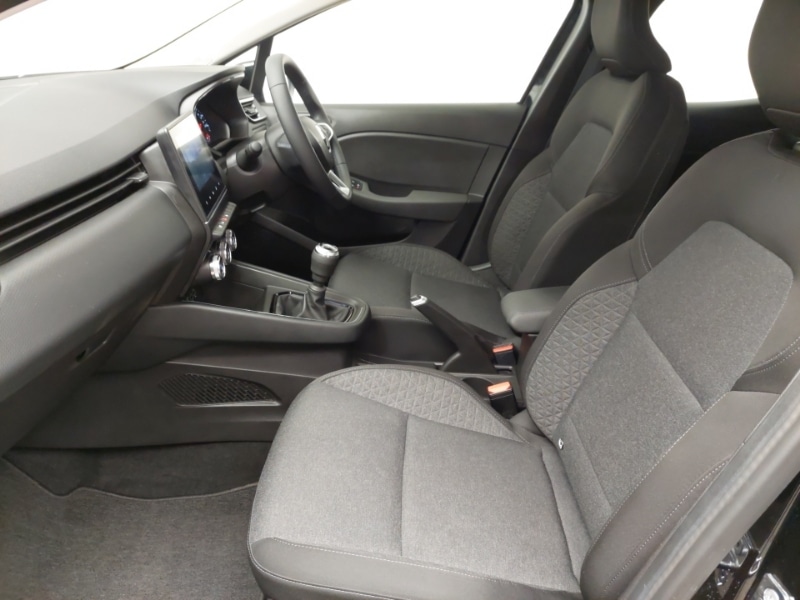 Used Renault Clio 2022 for sale - 76881045: Photo 5