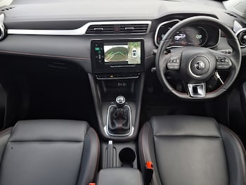 Used MG MG ZS 2024 for sale - 76320915: Photo 2