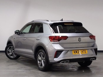 Used Volkswagen T-Roc 2025 for sale - 77467488: Photo