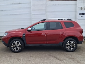 Used Dacia Duster 2022 for sale - 78694705: Photo