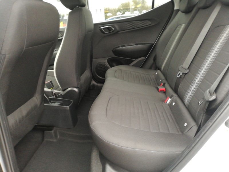 Used Hyundai i10 2024 for sale - 76358489: Photo 6