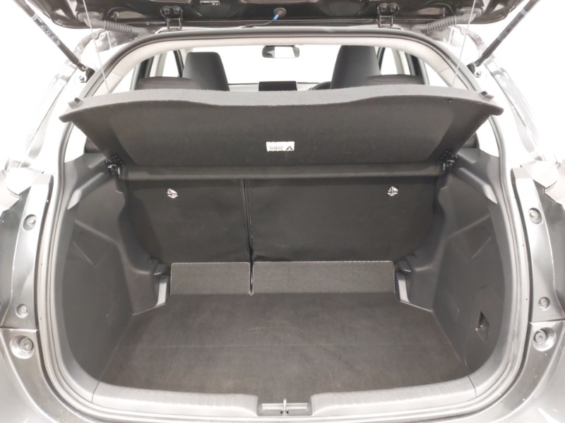 Used Mazda Mazda2 HYBRID 2024 for sale - 76630839: Photo 8