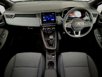 Used Renault Clio 2025 for sale - 78746969: Photo
