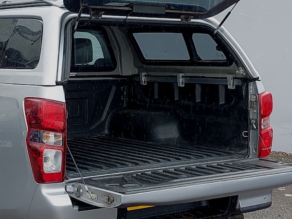 Used Isuzu D-Max 2022 for sale - 76198874: Photo 8