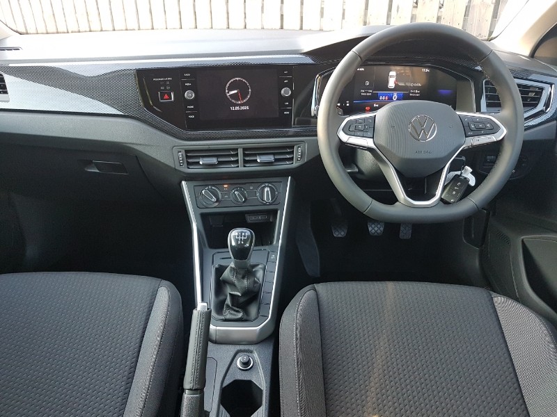 Used Volkswagen Polo 2024 for sale - 77585526: Photo 2