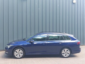 Used Volkswagen Golf 2024 for sale - 78841735: Photo