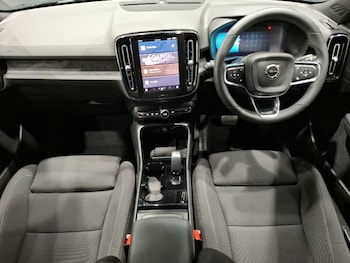 Used Volvo XC40 2022 for sale - 78135399: Photo