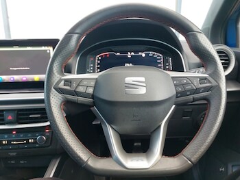 Used SEAT Arona 2024 for sale - 77419627: Photo