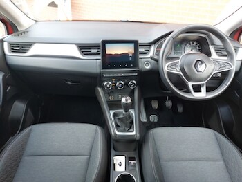 Used Renault Captur 2022 for sale - 75633493: Photo