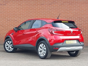 Used Renault Captur 2022 for sale - 75633493: Photo