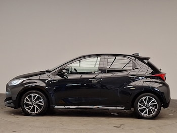 Used Toyota Yaris 2022 for sale - 78700004: Photo