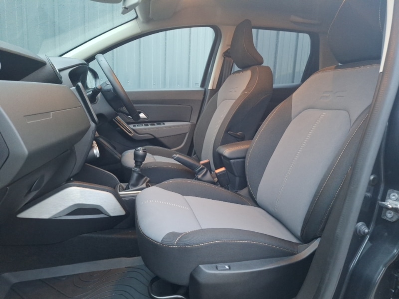 Used Dacia Duster 2024 for sale - 76983807: Photo 5