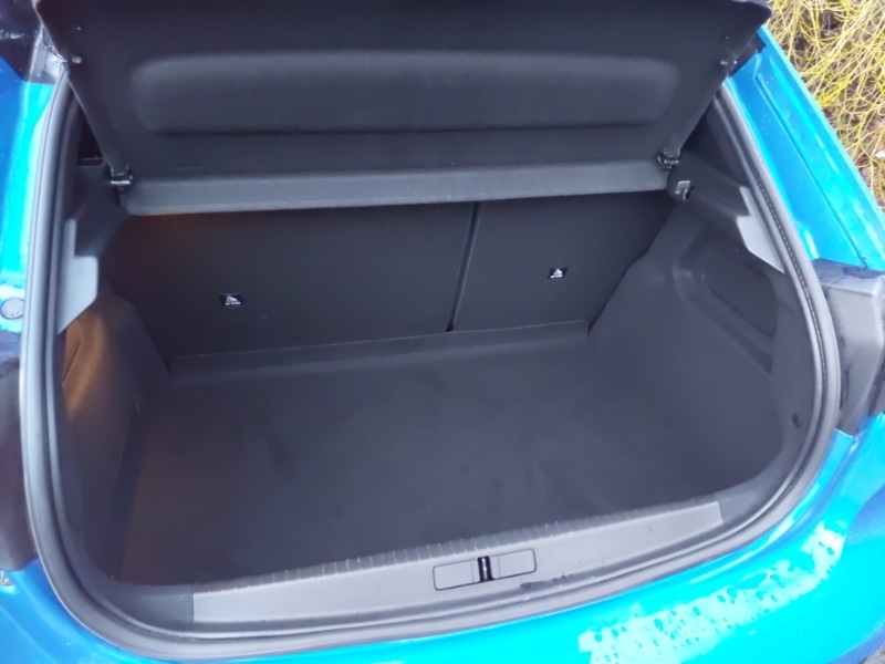 Used Peugeot 208 2022 for sale - 77290065: Photo 8