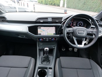 Used Audi Q3 2022 for sale - 76380418: Photo