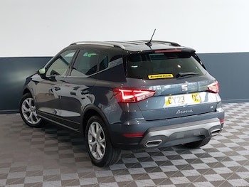 Used SEAT Arona 2023 for sale - 78698321: Photo