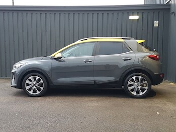 Used Kia Stonic 2023 for sale - 77972253: Photo