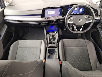 Used Volkswagen Golf 2022 for sale - 78032211: Photo