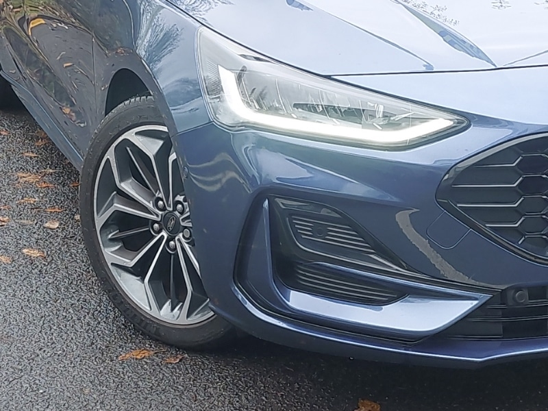 Used Ford Focus 2023 for sale - 76970987: Photo 9