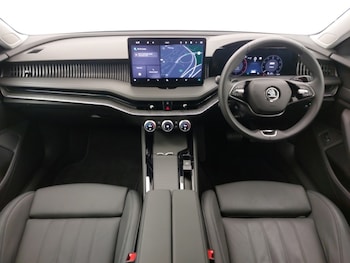 Used Skoda Superb 2024 for sale - 76144845: Photo 2