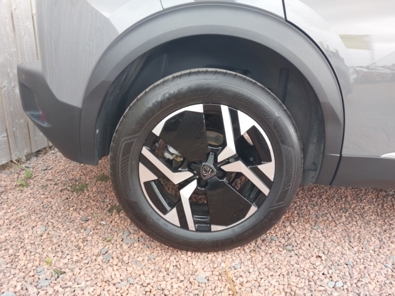 Used Peugeot 2008 2023 for sale - 76328744: Photo 12
