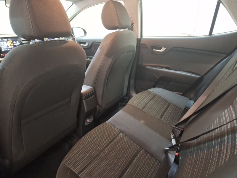Used Kia Stonic 2022 for sale - 76700291: Photo 6