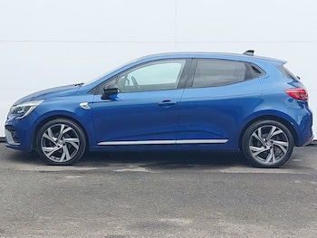Used Renault Clio 2023 for sale - 78777626: Photo