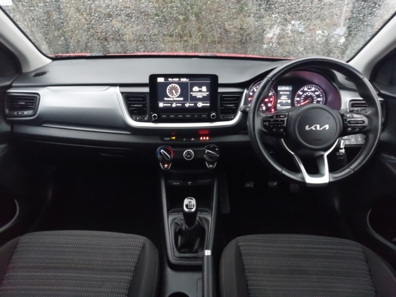 Used Kia Stonic 2022 for sale - 77948565: Photo 2