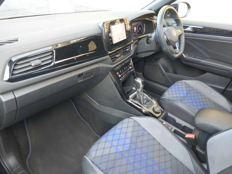 Used Volkswagen T-Roc 2024 for sale - 76407879: Photo 5