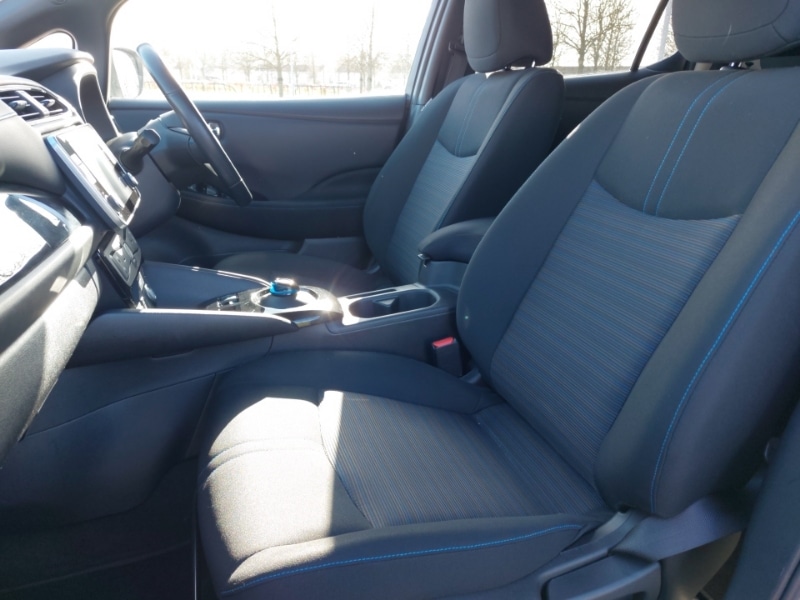 Used Nissan Leaf 2023 for sale - 78046063: Photo 5