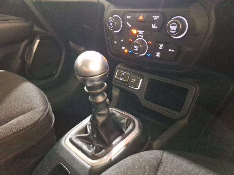 Used Jeep Renegade 2022 for sale - 76465812: Photo 11