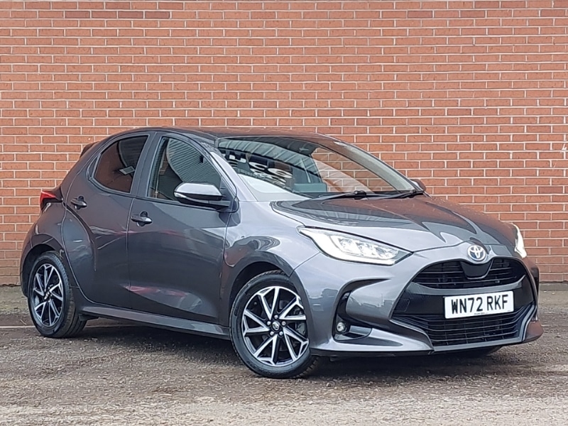 Used Toyota Yaris 2022 for sale - 77981002: Photo 1