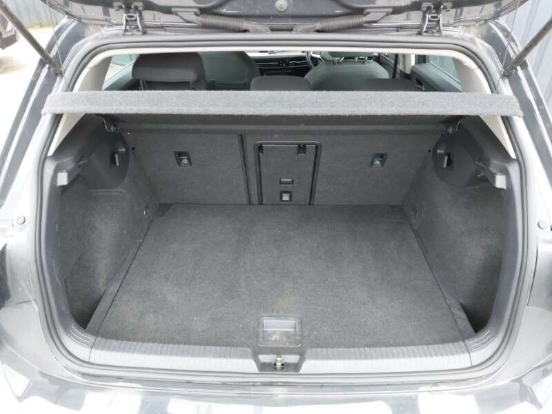 Used Volkswagen Golf 2020 for sale - 77818631: Photo 8