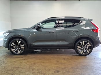 Used Volvo XC40 2025 for sale - 79685658: Photo