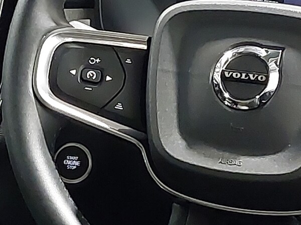 Used Volvo XC40 2024 for sale - 76301324: Photo 11
