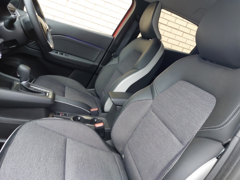 Used Renault Captur 2023 for sale - 77467161: Photo 5