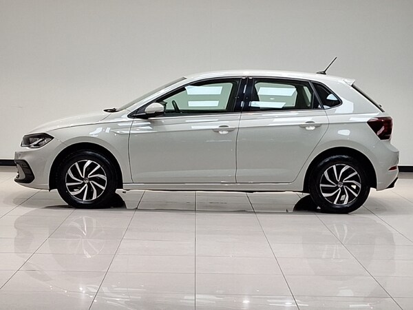 Used Volkswagen Polo 2022 for sale - 76195146: Photo 4
