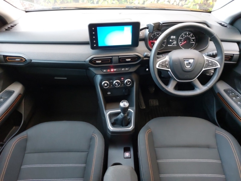 Used Dacia Sandero Stepway 2021 for sale - 76700251: Photo 2