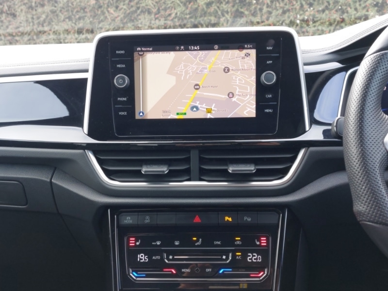 Used Volkswagen T-Roc 2023 for sale - 77731974: Photo 10