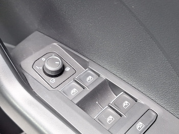 Used Volkswagen T-Cross 2024 for sale - 78477760: Photo