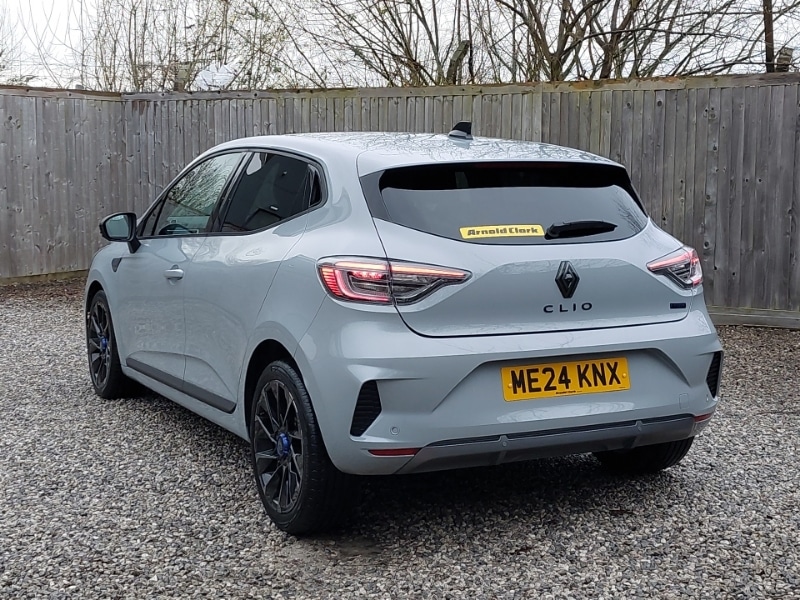 Used Renault Clio 2024 for sale - 77752163: Photo 3