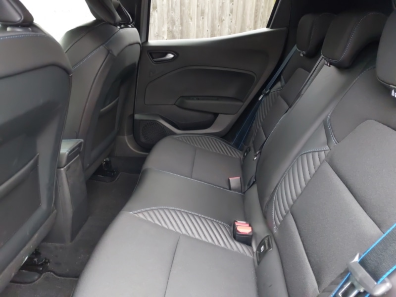 Used Renault Clio 2024 for sale - 77752163: Photo 6