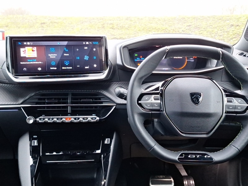 Used Peugeot 2008 2025 for sale - 77010943: Photo 2