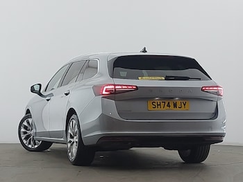 Used Skoda Superb 2024 for sale - 76589676: Photo