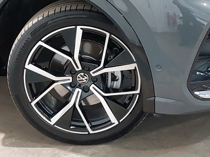 Used Volkswagen Tiguan 2024 for sale - 76414303: Photo 9