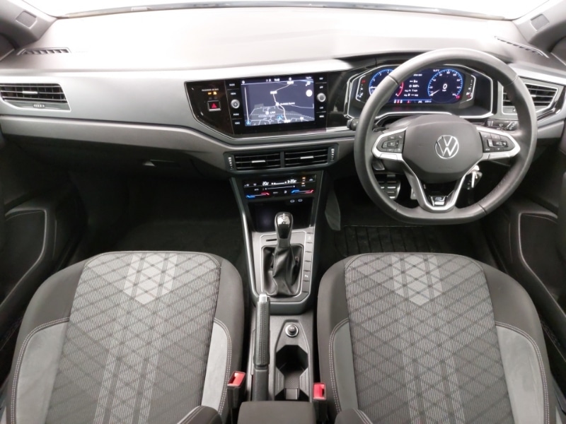 Used Volkswagen Polo 2024 for sale - 77624702: Photo 2