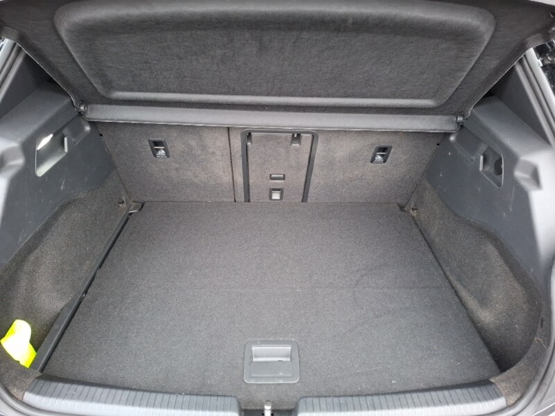 Used Volkswagen ID.3 2021 for sale - 77948855: Photo 8