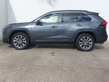 Used Toyota RAV4 2022 for sale - 77767694: Photo