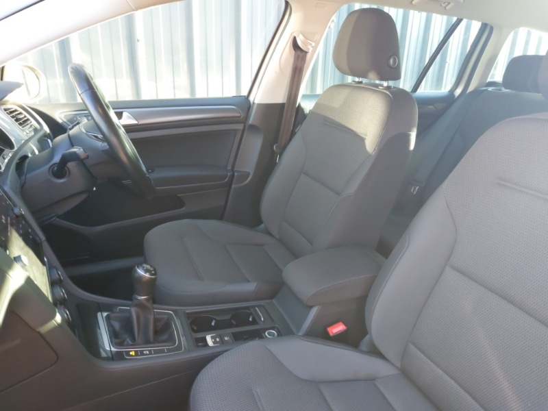 Used Volkswagen Golf 2020 for sale - 77070671: Photo 5