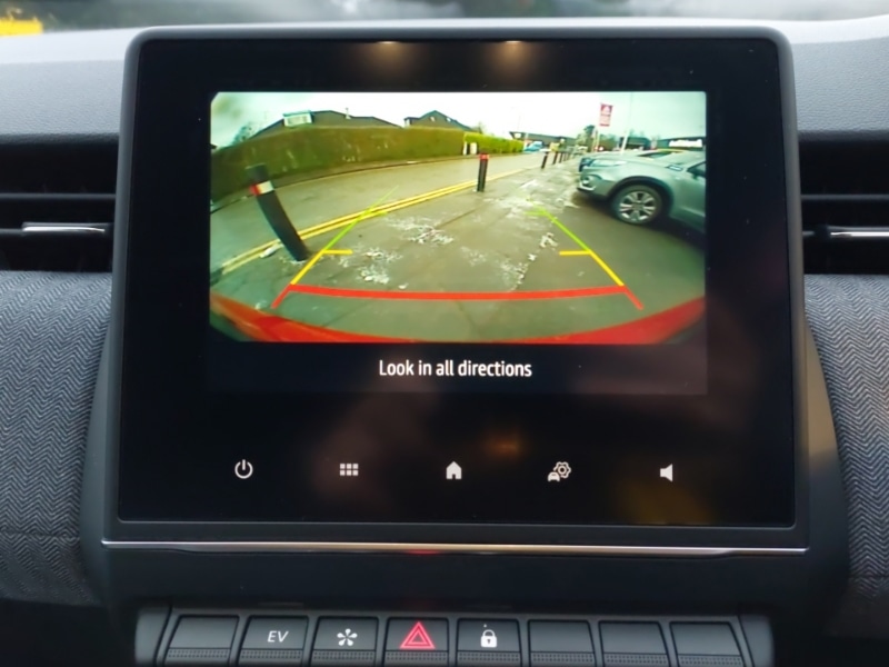 Used Renault Clio 2025 for sale - 77162602: Photo 12